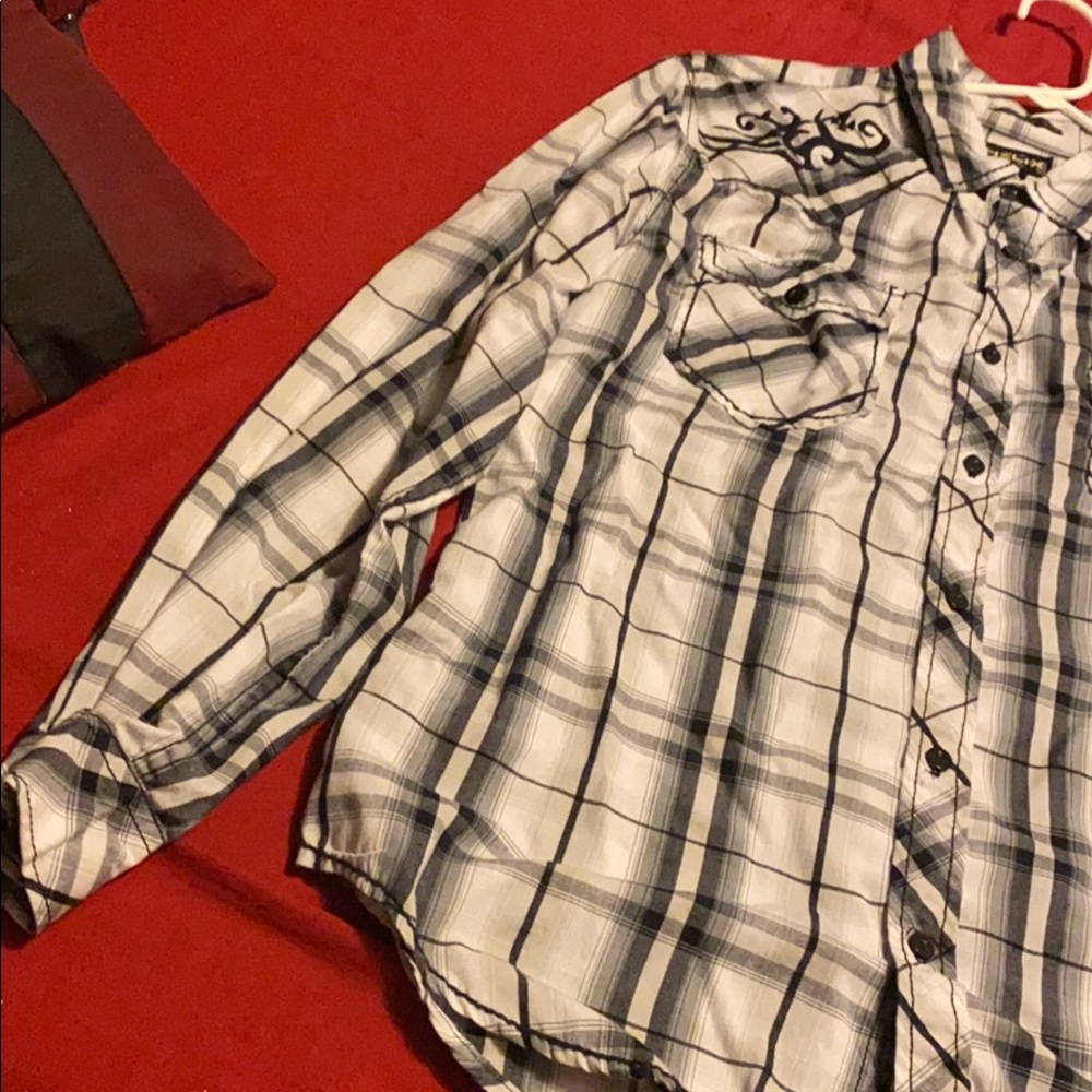 Button down shirt - Picture 4 of 5